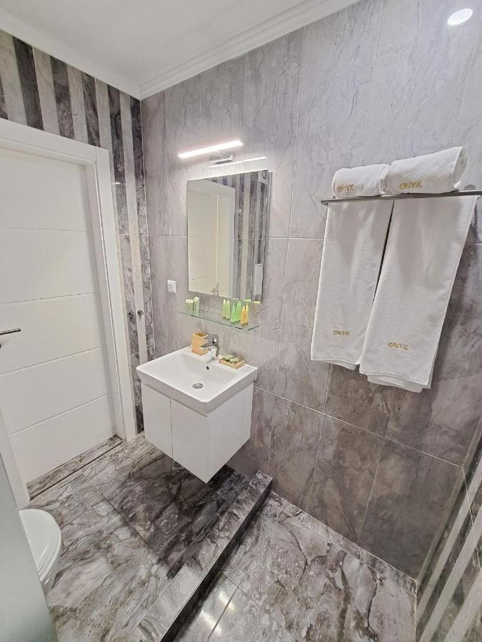 Onyx 2 Private Beach Apartment Sveti Vlas Εξωτερικό φωτογραφία
