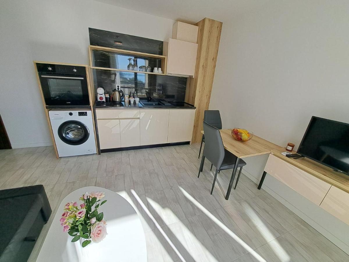 Onyx 2 Private Beach Apartment Sveti Vlas Εξωτερικό φωτογραφία